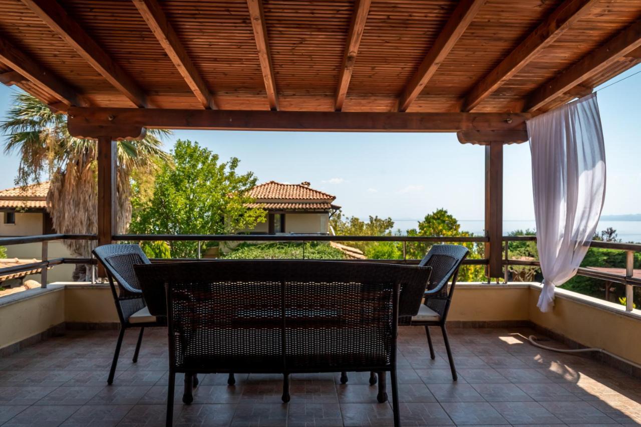 Blue Thea Luxury Villa In Afitos Екстериор снимка