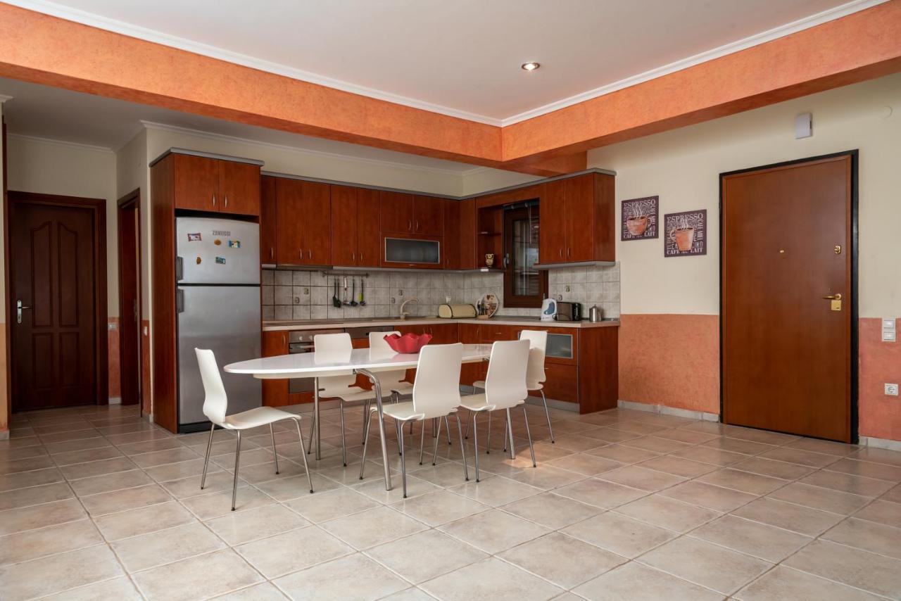 Blue Thea Luxury Villa In Afitos Екстериор снимка