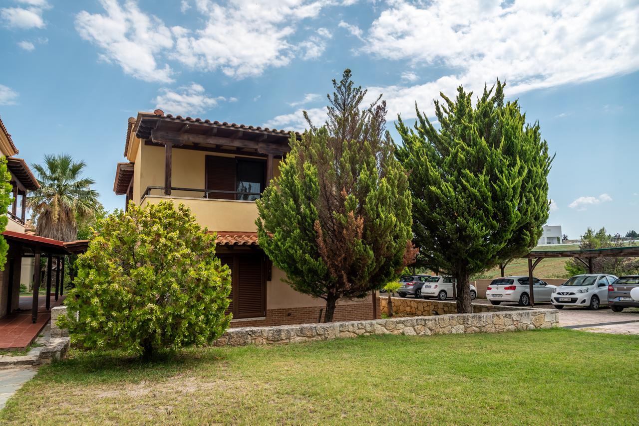 Blue Thea Luxury Villa In Afitos Екстериор снимка